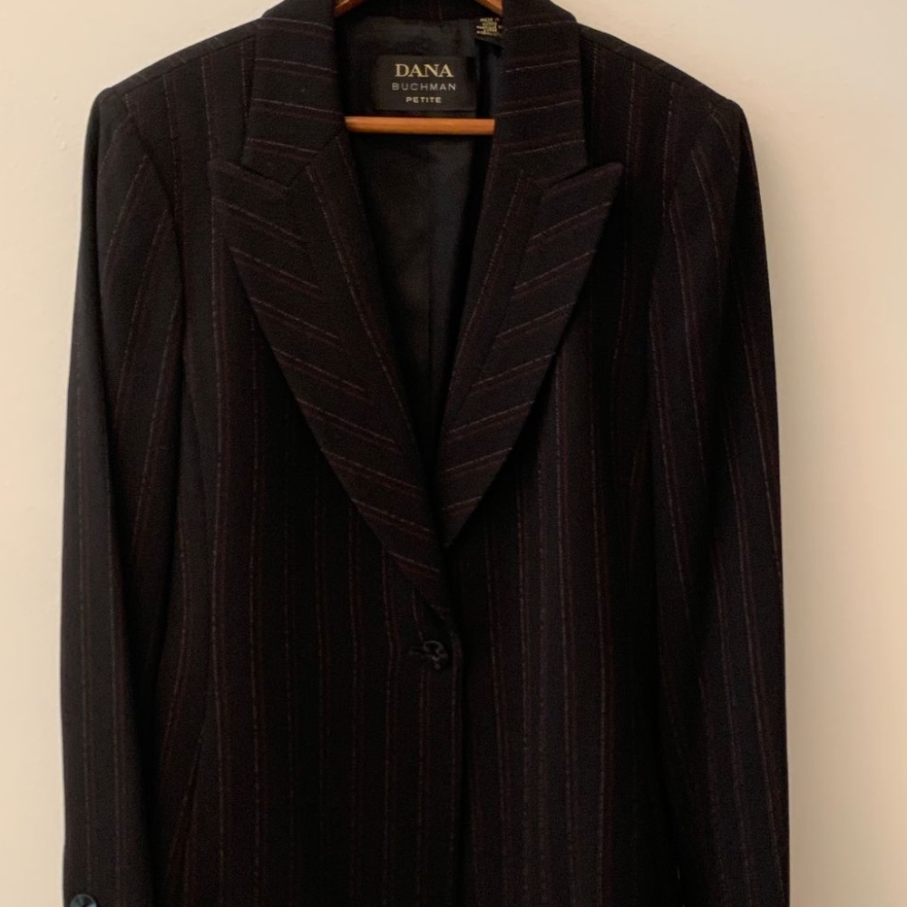 Dana Buchman blazer
